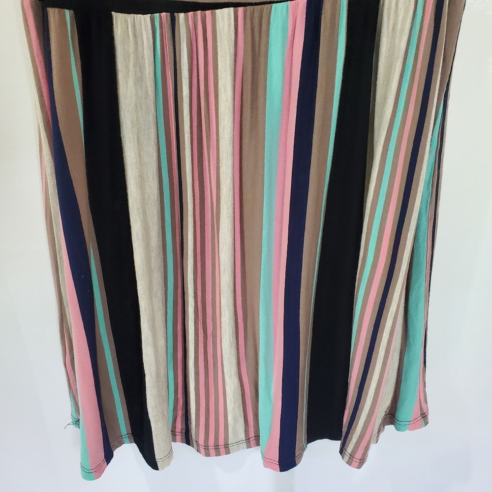Boutique hi low sleeveless striped top - Picture 6 of 8